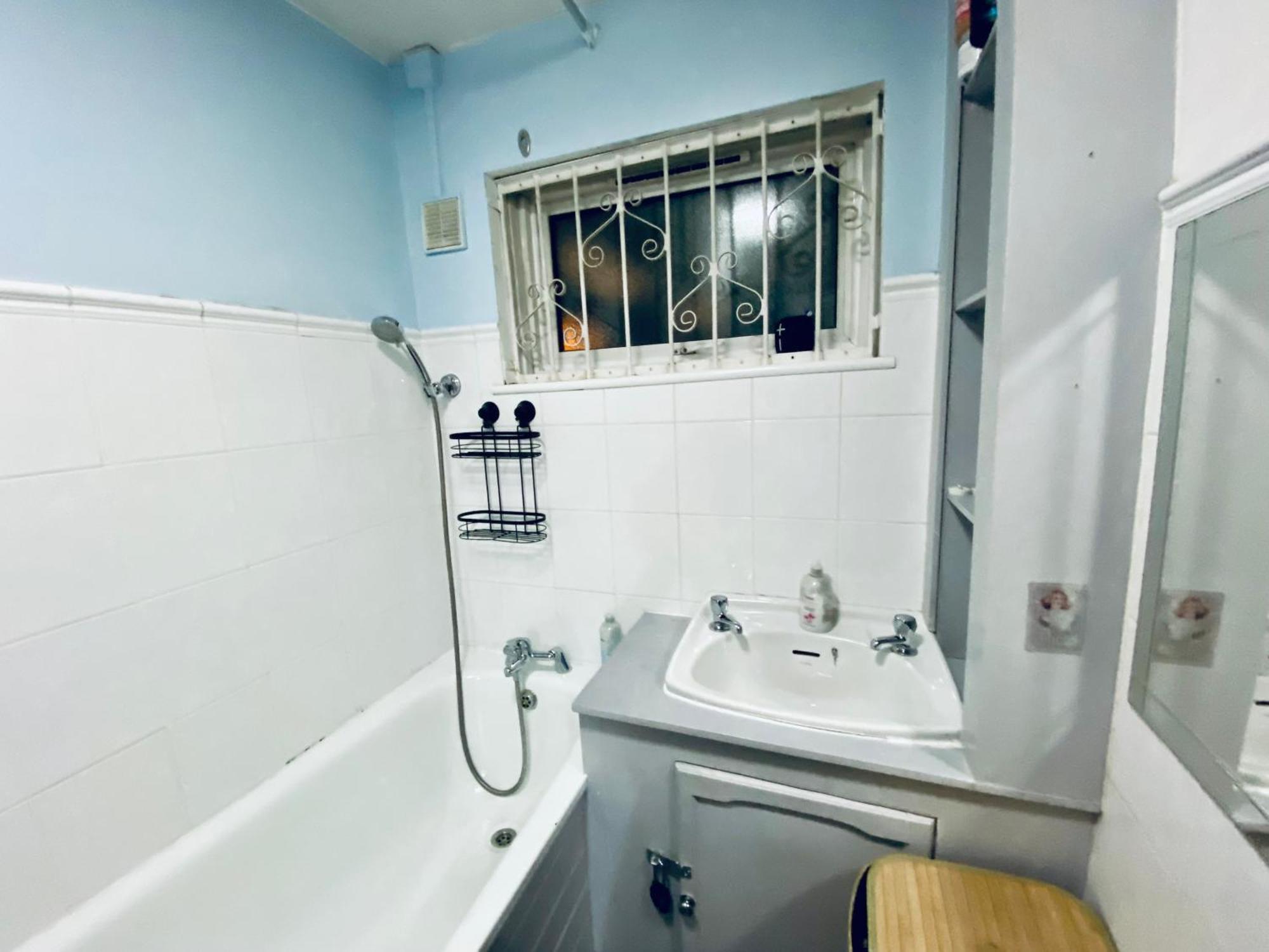 Kennington Flat Apartment
