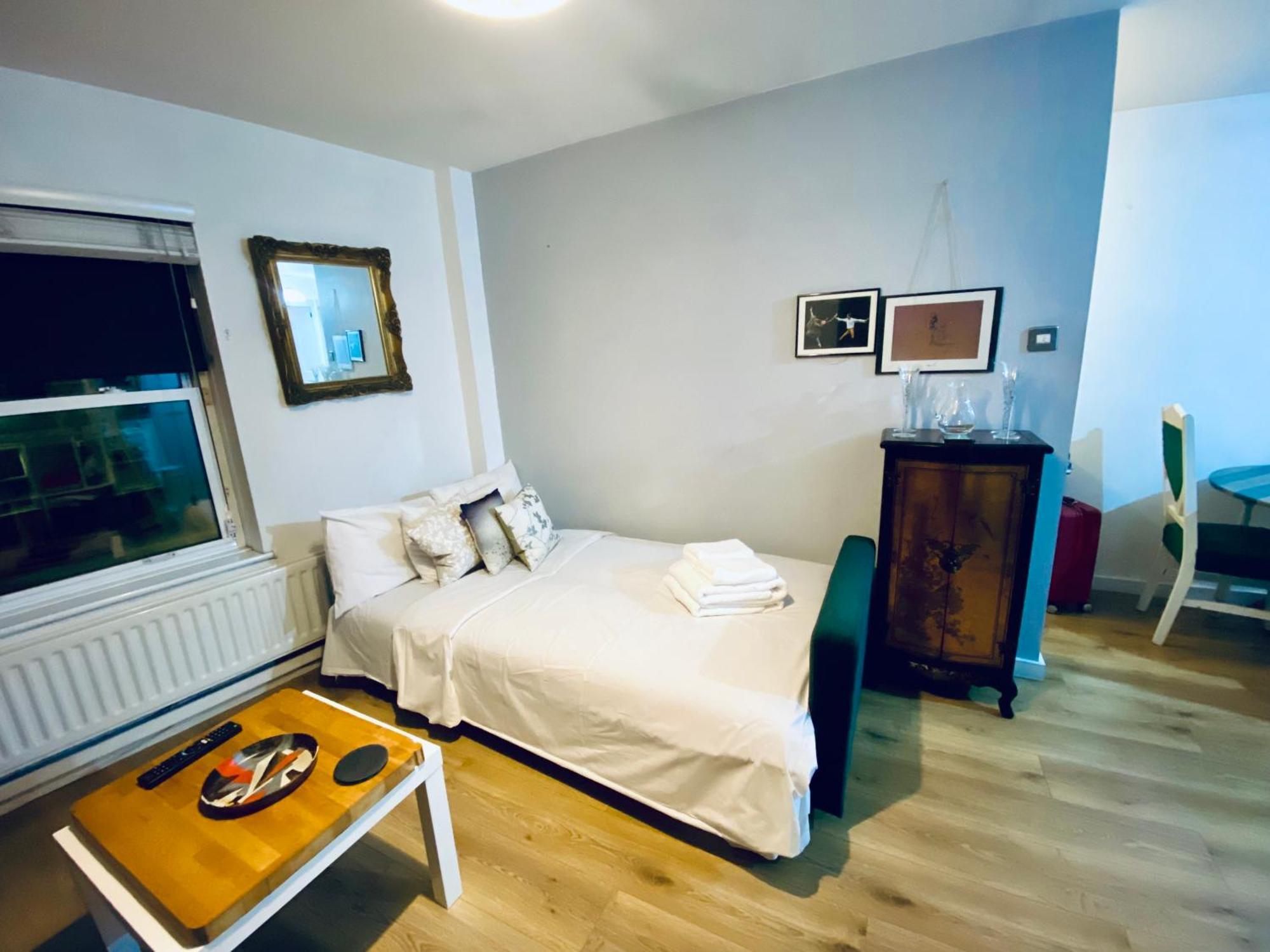 Kennington Flat Apartment